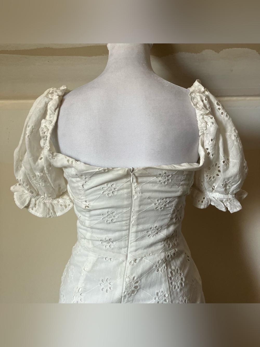 Saints + Secrets White Eyelet Ruched Corset Mini Cottagecore Boho Dress Small - Picture 9 of 10